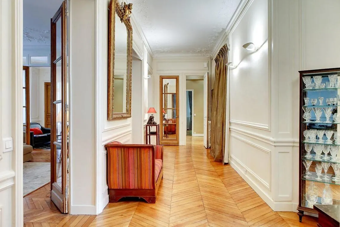 Apartment In A Great Location Close To The Eiffel Tower Paris